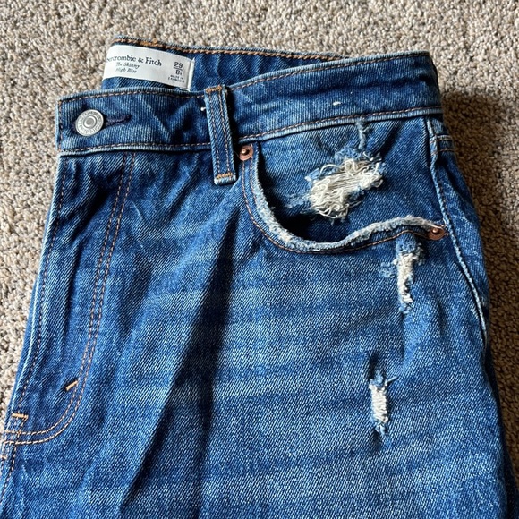 Abercrombie Skinny high rise Jeans - Picture 2 of 8